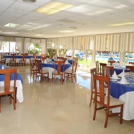 La Barracuda Hotell 3*