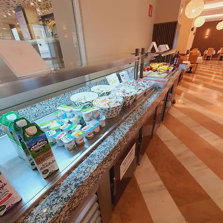 La Barracuda Hotel 3*